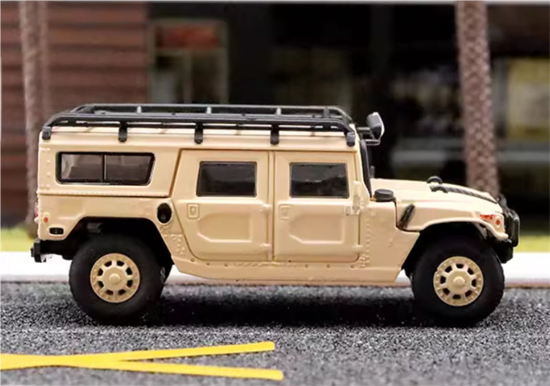 MASTER Hummer H1 off-road vehicle Desert Yellow Civil Edition 1:64 Truck Pre-built Airliner Model Display view4