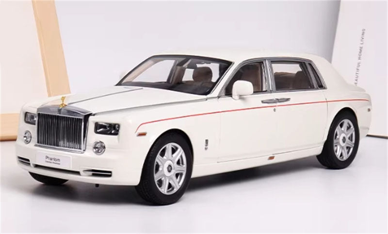 1:18 Rolls-Royce Phantom Extended VII  White Red Line KYOSHO  DIECAST Model