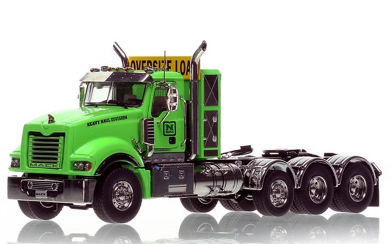Heavy Haul Replicas Nuss 2014 Mack Truck 1:50 Truck Pre-built Model