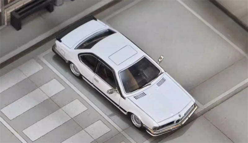 SW BMW E24 635 CSI wide body modified white Limited Edition 999PCS ONLY 1:64 car Pre-built Model view2