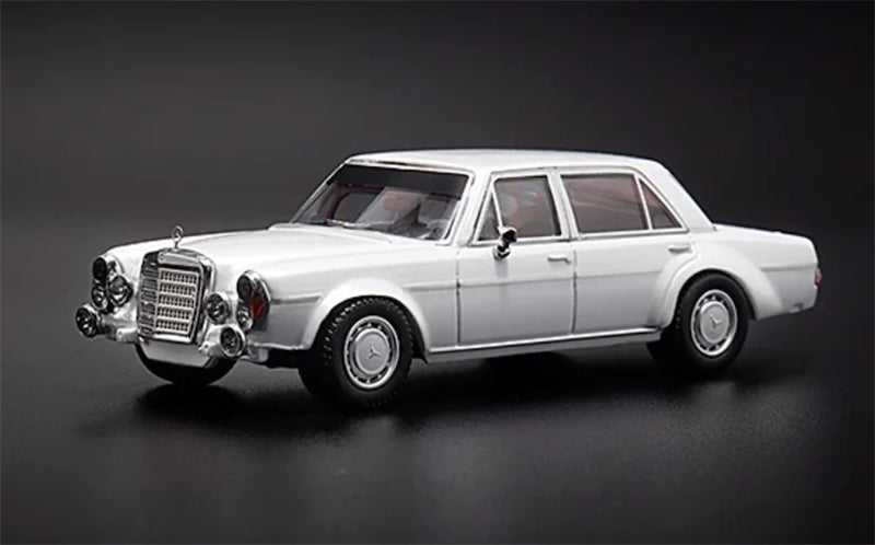 1:64 Mercedes Benz 300SEL W109 AMG White BSC DIECAST Limited Edition 399pcs ONLY Model