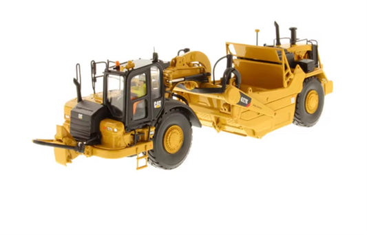 CATERPILLAR 627K Wheel Scraper 1:50 Truck Pre-built Model