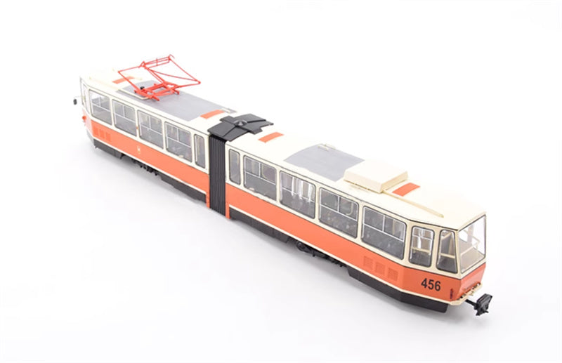 Premium ClassiXXs TATRA-KT4 BVB Berlin Articulated Tram 1987 Company version 1:43 Car Pre-built Model