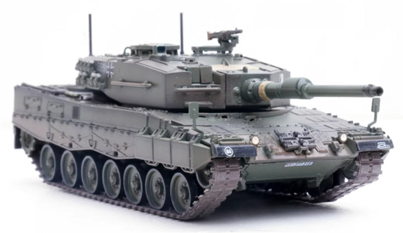 PANZERKAMPF German LEOPARD 2A4 BATTLE TANK Pure green coating 1:72 Tank Pre-built Model
