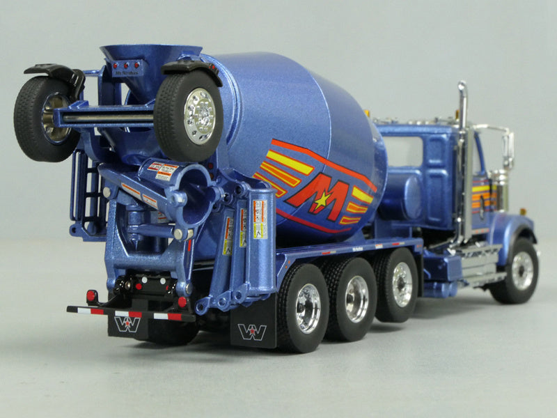 CATERPILLAR Western Star 4900 With MCNEILUS BRIDGEMASTER MIXER 1/50 Truck Pre-built Model
