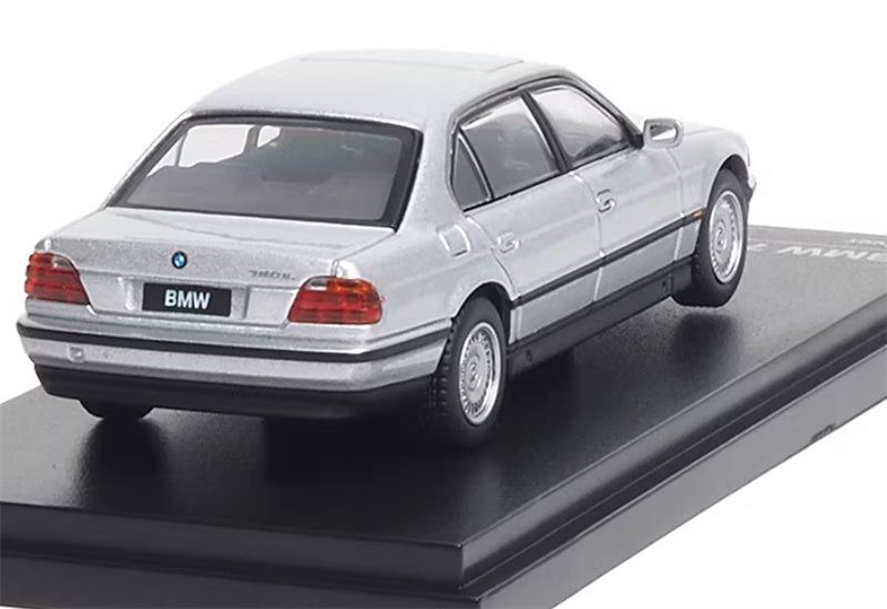 Almost Real BMW 750iL E38 Silver 1:64 Car Pre-built Airliner Model Display view4
