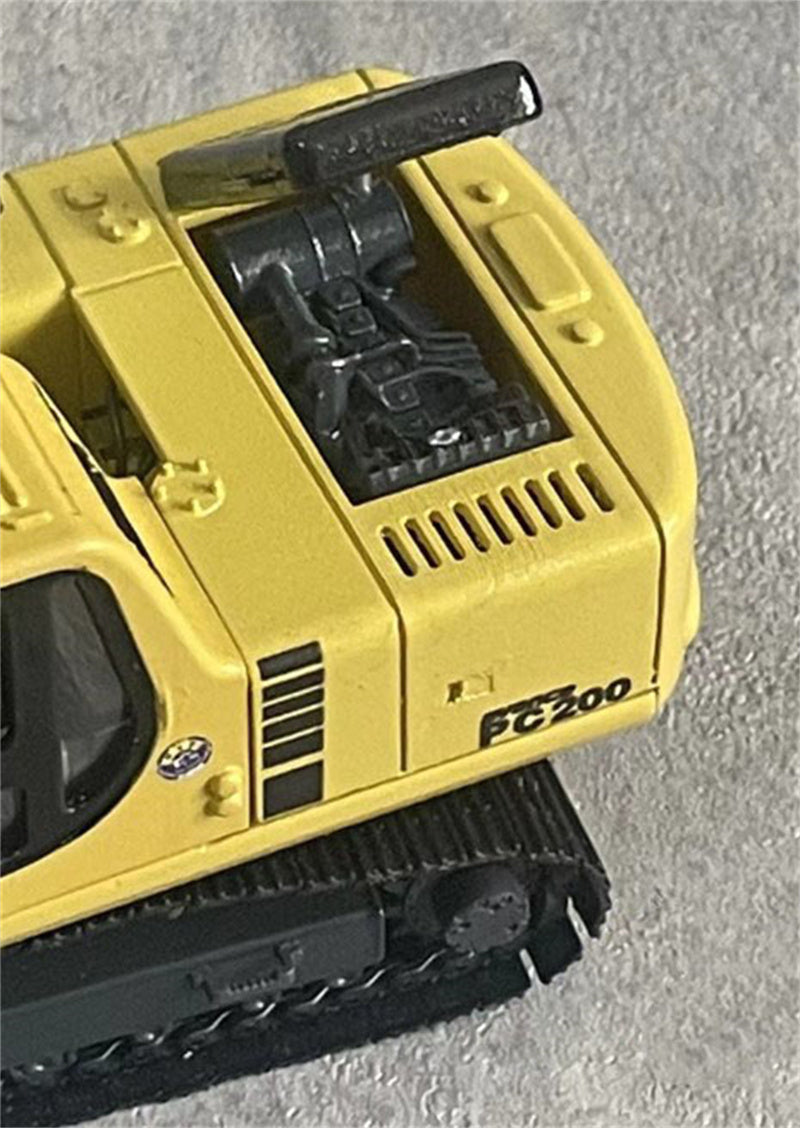 KOMATSU PC200-6 Excavating Machinery 1/50 DIECAST Truck Lorry