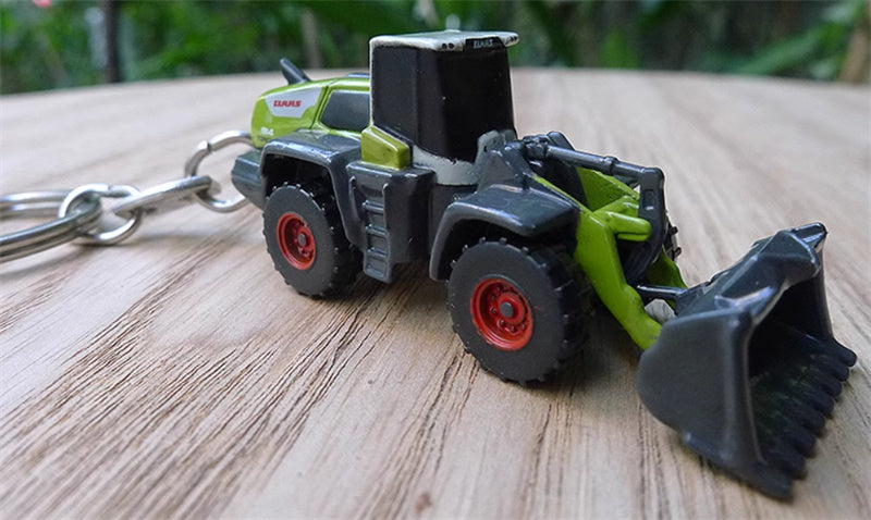 Universal Hobbies Claas Torion 1914 Keychain Green  Keychain Pre-built Model