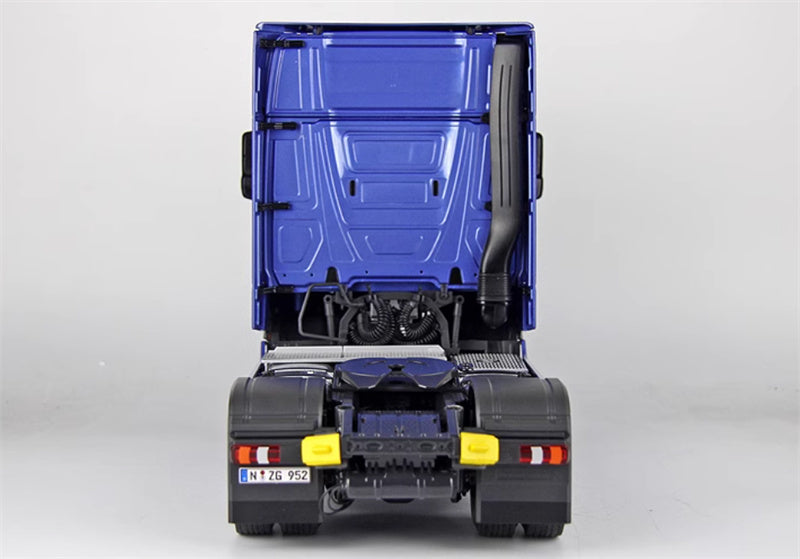 NZG Mercedes Benz ACTROS FH25 GIGASPACE 4X2 Truck Lorry Tractor blue 1:18 DIECAST Truck Lorry