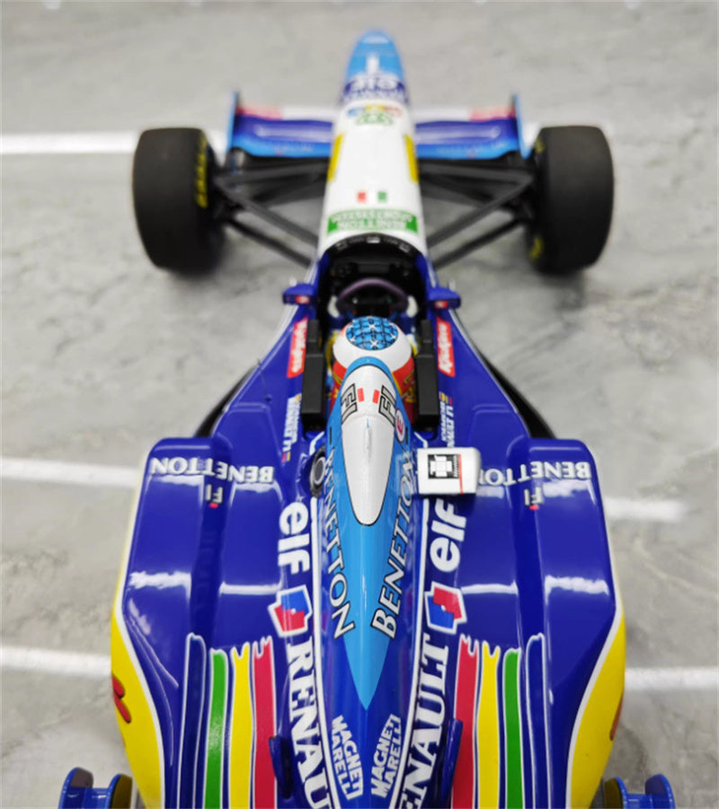 MINICHAMPS Benetton Renault B195 Michael Winner French GP 1995 Limited Edition 1:18 Car Pre-built Model view2