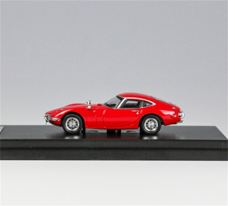 LCD-MODELS TOYOTA 2000GT Red Vintage Car 1:64 car Pre-built Model view3
