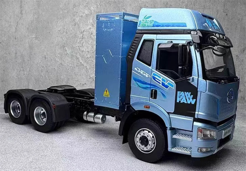 FAW J6 Lantu New Energy Tractor Truck 1:24 Truck Pre-built Model