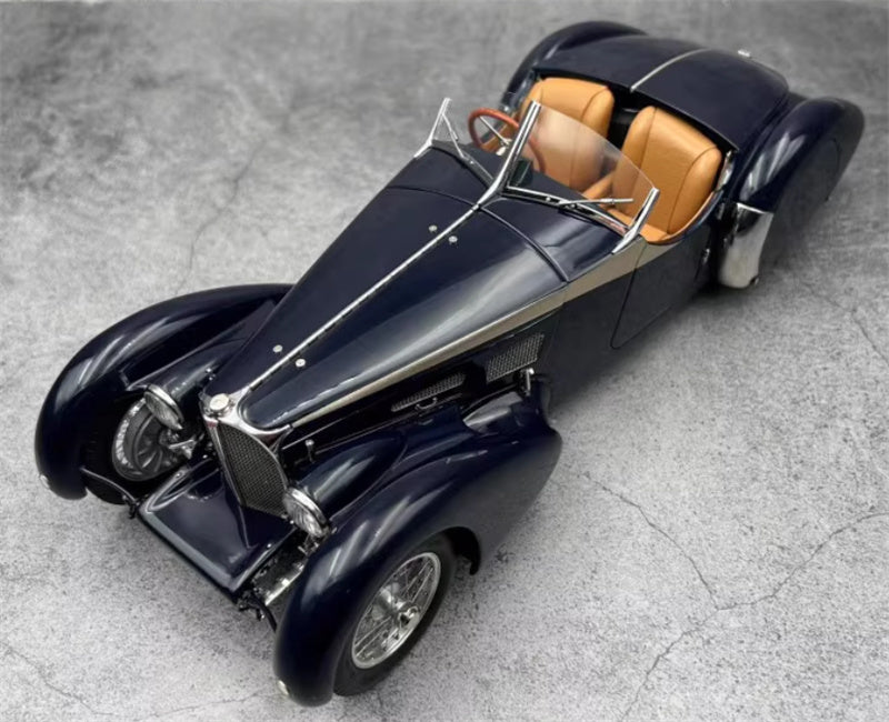 CMC BUGATTI 57SC CORSICA ROADSTER 1938 1:18 Car Pre-built Model view1