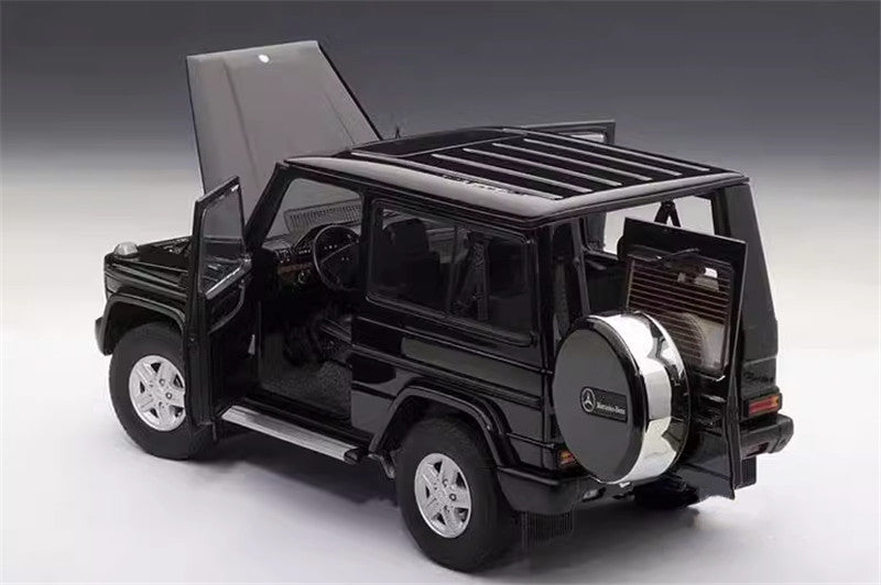 Autoart Mercedes Benz G 500 1998 black 1/18 DIECAST CAR