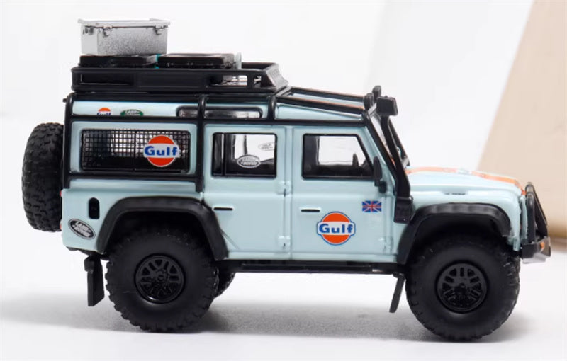 Master & Decode Land Rover Defender 110 4X4 modified GULF clean version 1:64 Car Pre-built Airliner Model Display view7