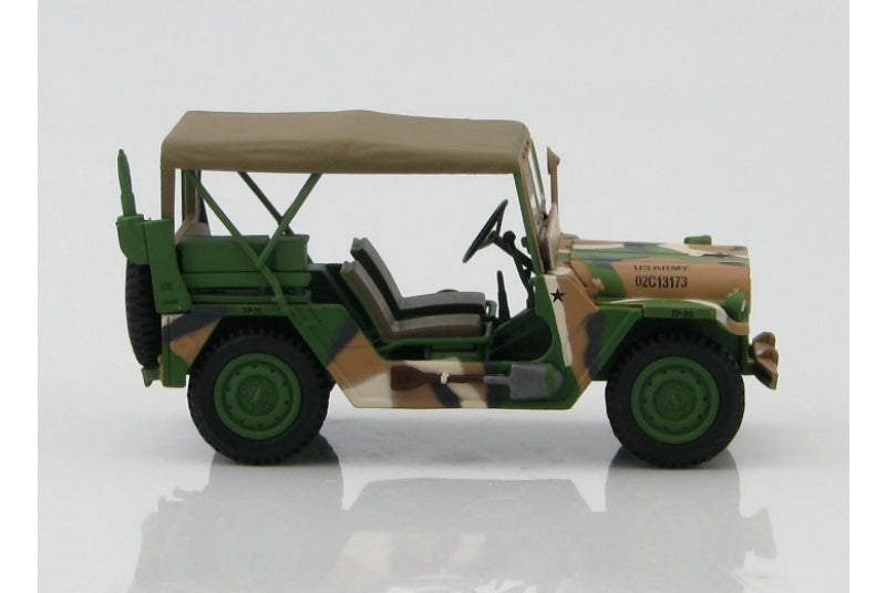 HOBBY MASTER US Army CONVOY FOLLOWS M151A2 Ford MUTT 3rd Armoured Division 1:48  Model