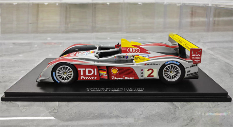 1:18 Audi R10 TDI lmp1 2008 Spark Le Mans Resin Car Model view3