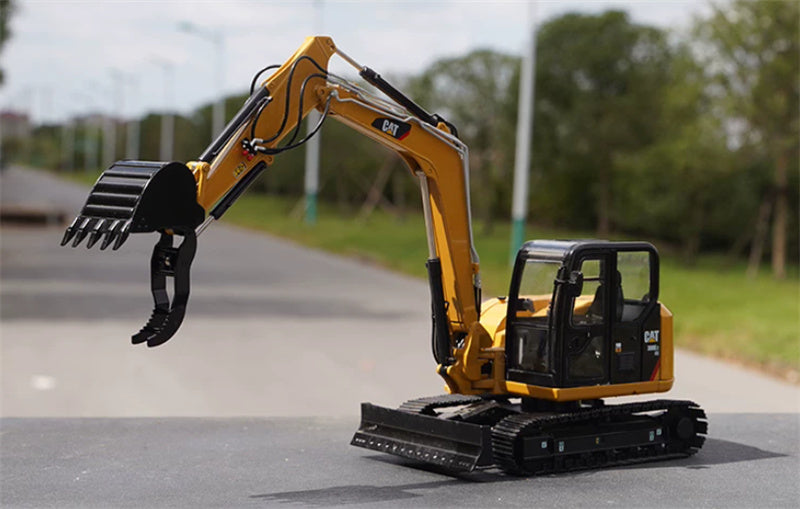 1:24 Cat  308E2 CCM   Diecast Model