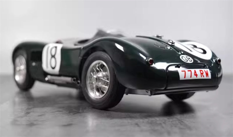 CMC Jaguar C-type Le Mans Racing # 18 Green 1:18 Car Pre-built Model view5