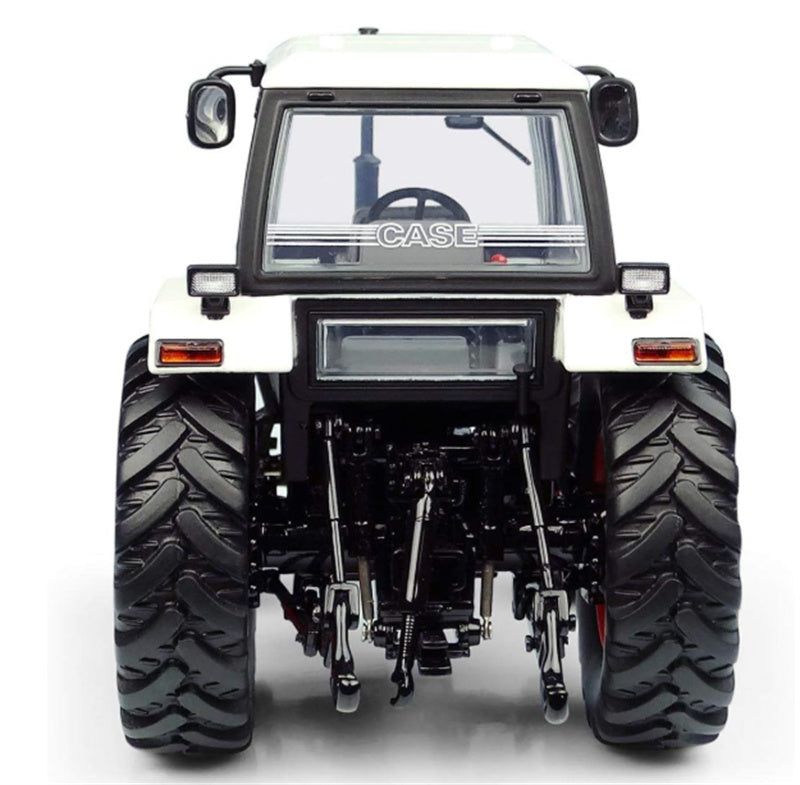 Universal Hobbies CASE 1494-4WD Agricultural Tractor White/Black 1:32 Truck Pre-built Model