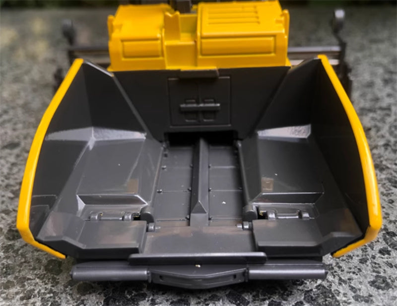 SUMITOMO HA60W Paver 1:50 Truck Pre-built Model