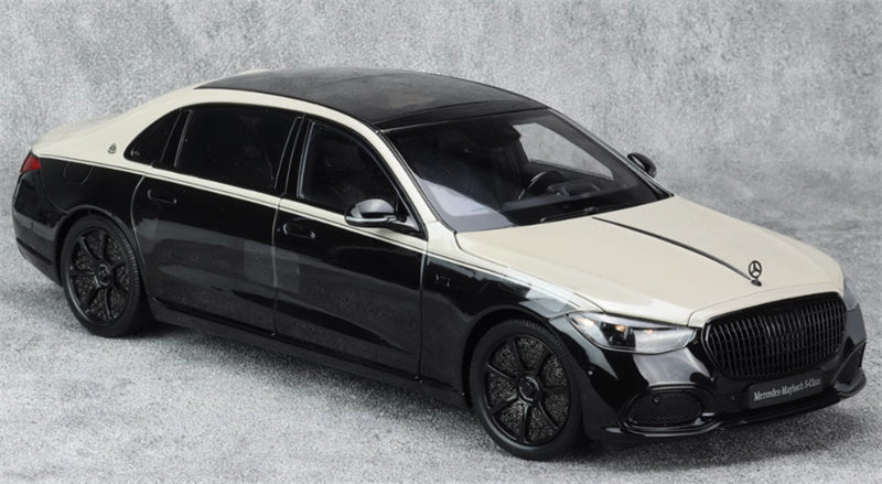 Almost Real Mercedes Maybach S-Class S680 Dark Night Series Haosha Silver/Agate Black 1:18 Car Pre-built Model view8