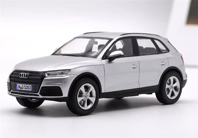 1:43 Audi Q5 SUV 2016 Silver  Audi  DIECAST Car Model