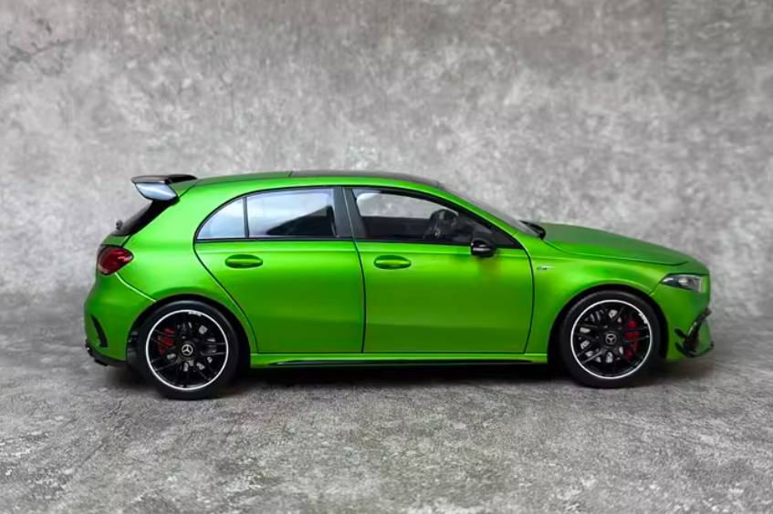 1:18 Mercedes-Benz AMG A45 S  Green Demon  NZG Magic Flame Green Special Edition LTD 200PCS ONLY DIECAST car Model