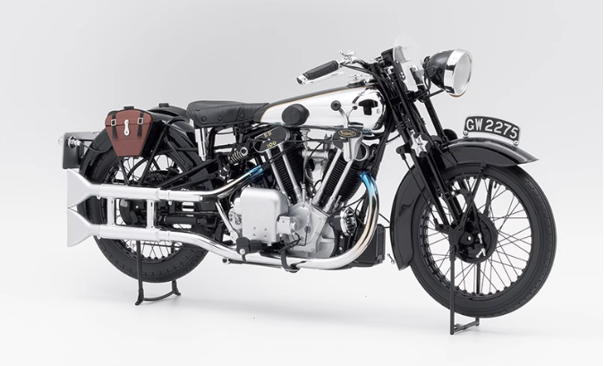MINICHAMPS Brough Superior SS 100 Lawrence 1932 1:6 motorcycle Pre-a Model