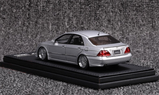 IGNITION MODEL Toyota Crown GRS180 3.5 Athlete Silver with BBS Wheel 1:43 Model view2