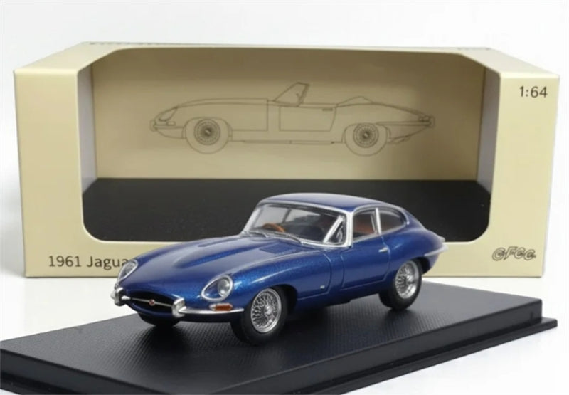 GFCC 1961 Jaguar E-Type Coupe hardtop version Metallic Blue Limited Edition 499PCS ONLY RHD 1:64 car Pre-built Model view3