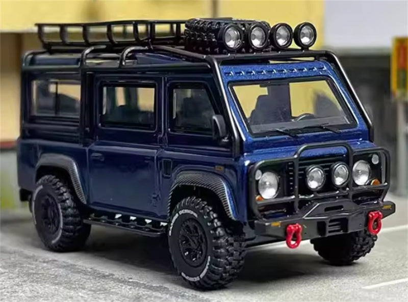 Master Land Rover Defender Van Blue with accessories 1:64 Car Pre-built Airliner Model Display view4