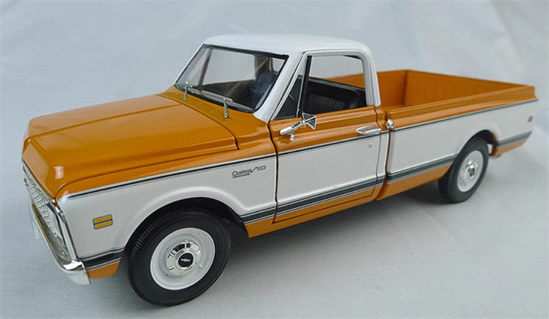 First Gear Chevrolet C-10 Pickup orange 1:25 Car Pre-built Model