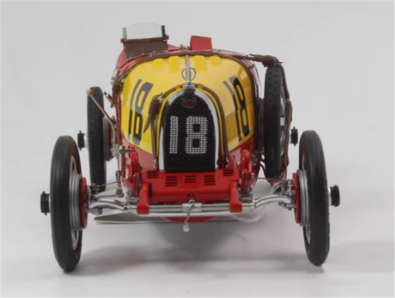 CMC Bugatti Type 35 #18 Red and yellow 1/18car Pre-a Model