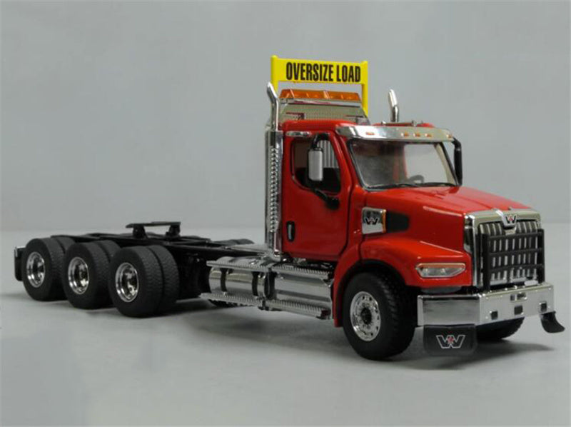 CATERPILLAR Western Star 49X Tridem axle + XL 120 Trailer 1/50 Truck Pre-built Model