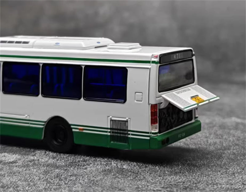 AUTO-GLIMPSE Flxible Shanghai 71 City Bus Air-conditioned version Light green white 1:64 Bus Pre-built Model view9