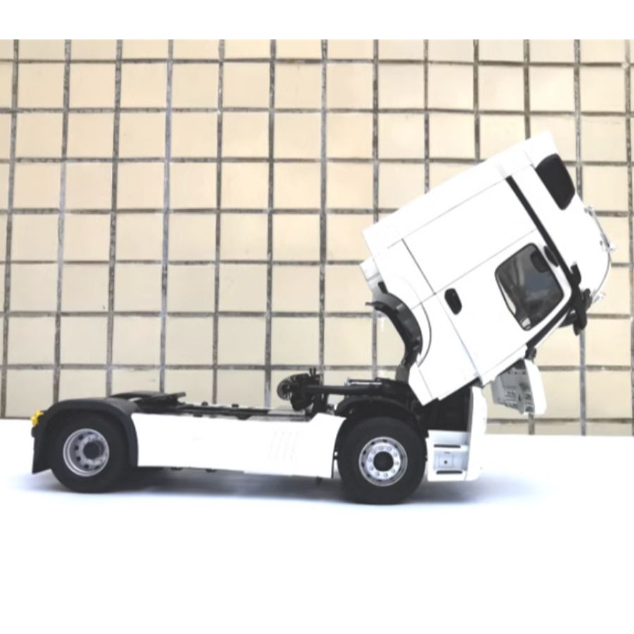 NZG Mercedes Benz ACTROS FH25 GIGASPACE 4X2 Truck Lorry Trailer 1/18 DIECAST Truck Lorry