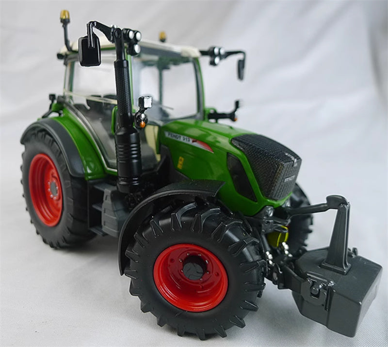 USK Fendt 313 Vario tractor Green 1:32 Truck Pre-built Model
