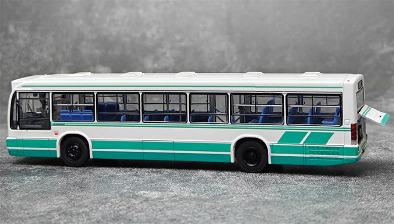 AUTO-GLIMPSE Huanghai DD6121HS City Bus Non air-conditioned version Green 1:64 Bus Pre-built Model view4