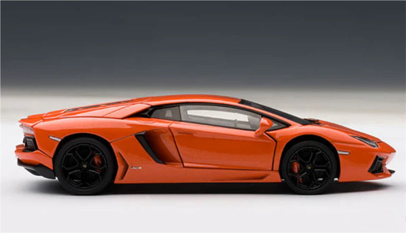 AUTOART Lamborghini LP700-4 supercar Orange fully open 1:43 Car Pre-built Model view4
