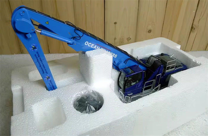 NZG  Liebherr  LH 80 M grab excavator  Ocean Traders blue 1:50 Truck Pre-assembled Model Display