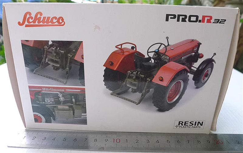 SCHUCO Hurlimann D 200 S. rot European classical tractor 1:32 Truck Pre-built Model