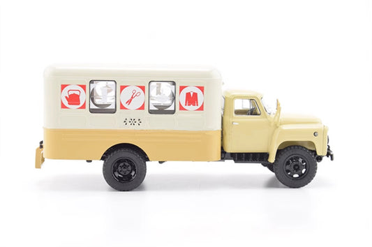 StartScaleModels Soviet daily necessities retail truck LUAZ-37031(52) 4x2 1:43 Truck Pre-built Model