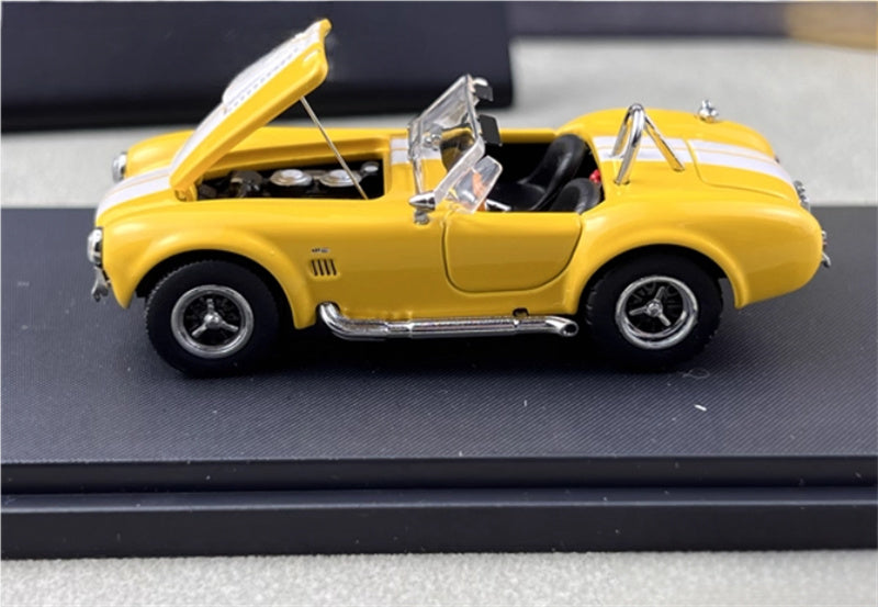 Fine works 64 Ford SHELBY 427S/C COBRA Limited Edition Yellow convertible white stripes 1:64 Car Pre-built Model view3