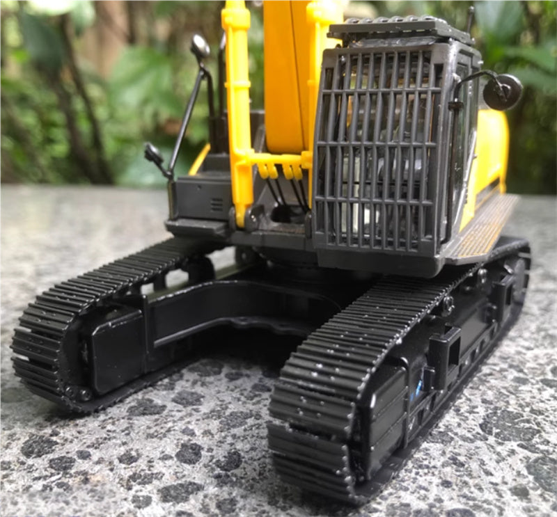 SUMITOMO SH490LHD-6 Excavator 1:50 Truck Pre-built Model