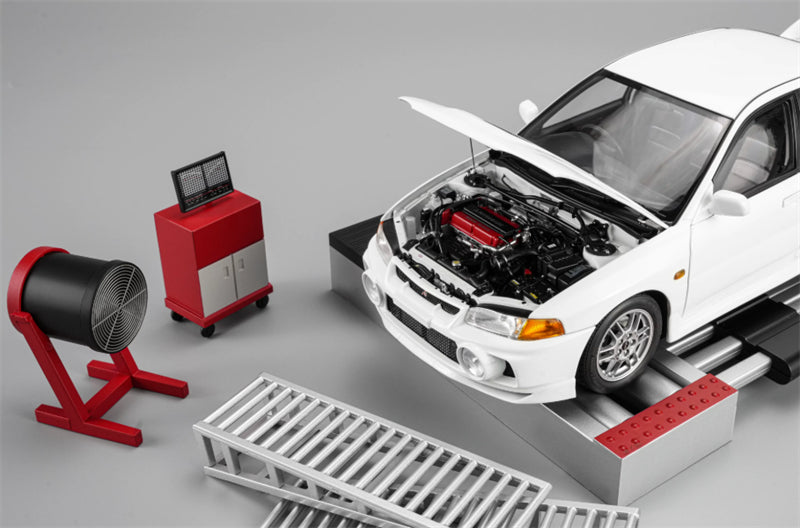 1:18 Mitsubishi Lancer Evolution IV GSR  Scotia White W / Dyno MOTORHELIX Limited Edition 999PCS ONLY DIECAST Model