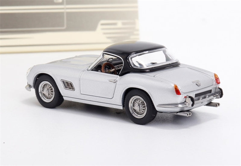 GFCC 1960 SWB Ferrari 250GT California Convertible Silver Limited Edition 499PCS ONLY LHD 1:64 car Pre-built Model view5