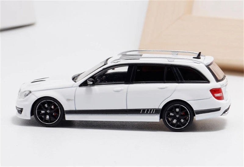Flame Mercedes-Benz C63 AMG Edition 507 Wagon White Limited Edition 499PCS ONLY 1:64 car Pre-built Model view3