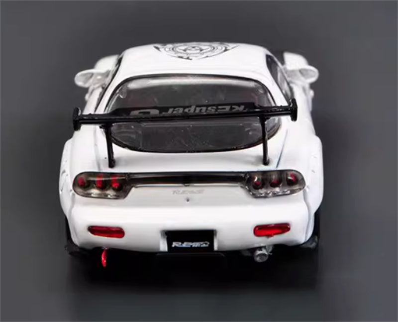 Master Mazda RX7 Amemiya FD3S White Black Carbon Cover 1:64 Car Pre-built Airliner Model Display view6