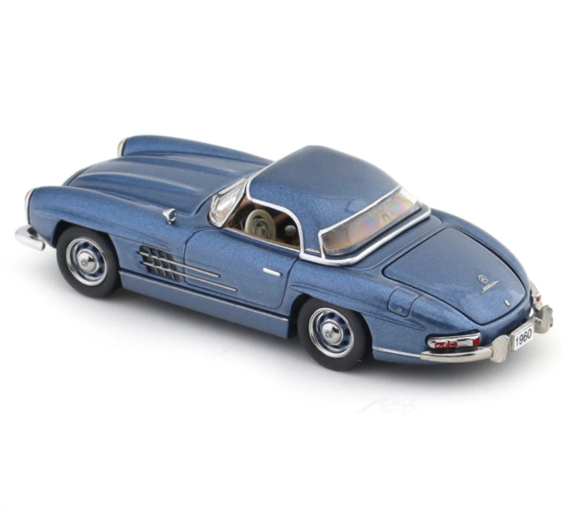 GFCC 1960 Mercedes Benz 300SL Roadster convertible vintage car Icy Blue Limited Edition 499PCS ONLY Hardtop 1:64 car Pre-built Model view4
